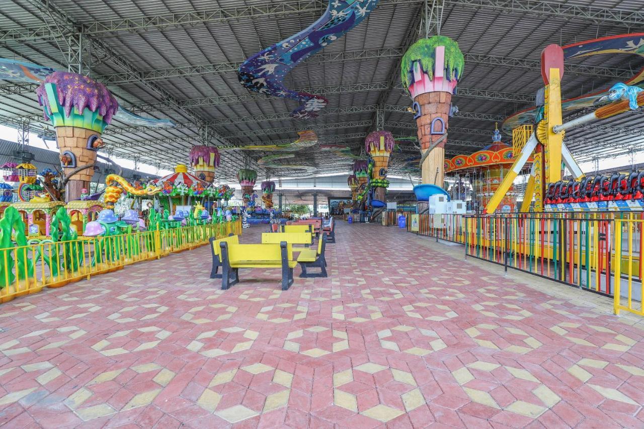 Capital O 49279 Chhab Chhaba Chhab Water Fun Park & Resort Damka Экстерьер фото